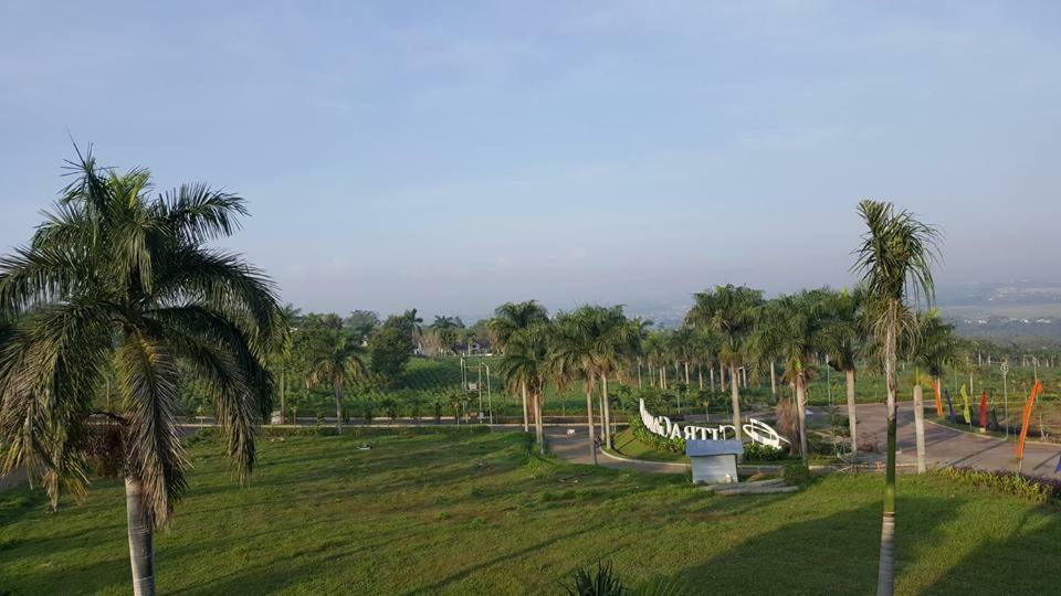 Villa Malang Puncak Buring Dış mekan fotoğraf